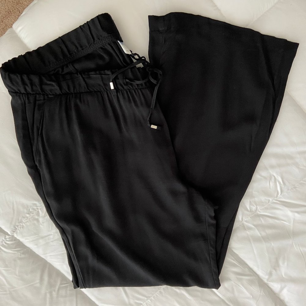 OLD NAVY - BLACK FLOWY SOFT PANTS - XL